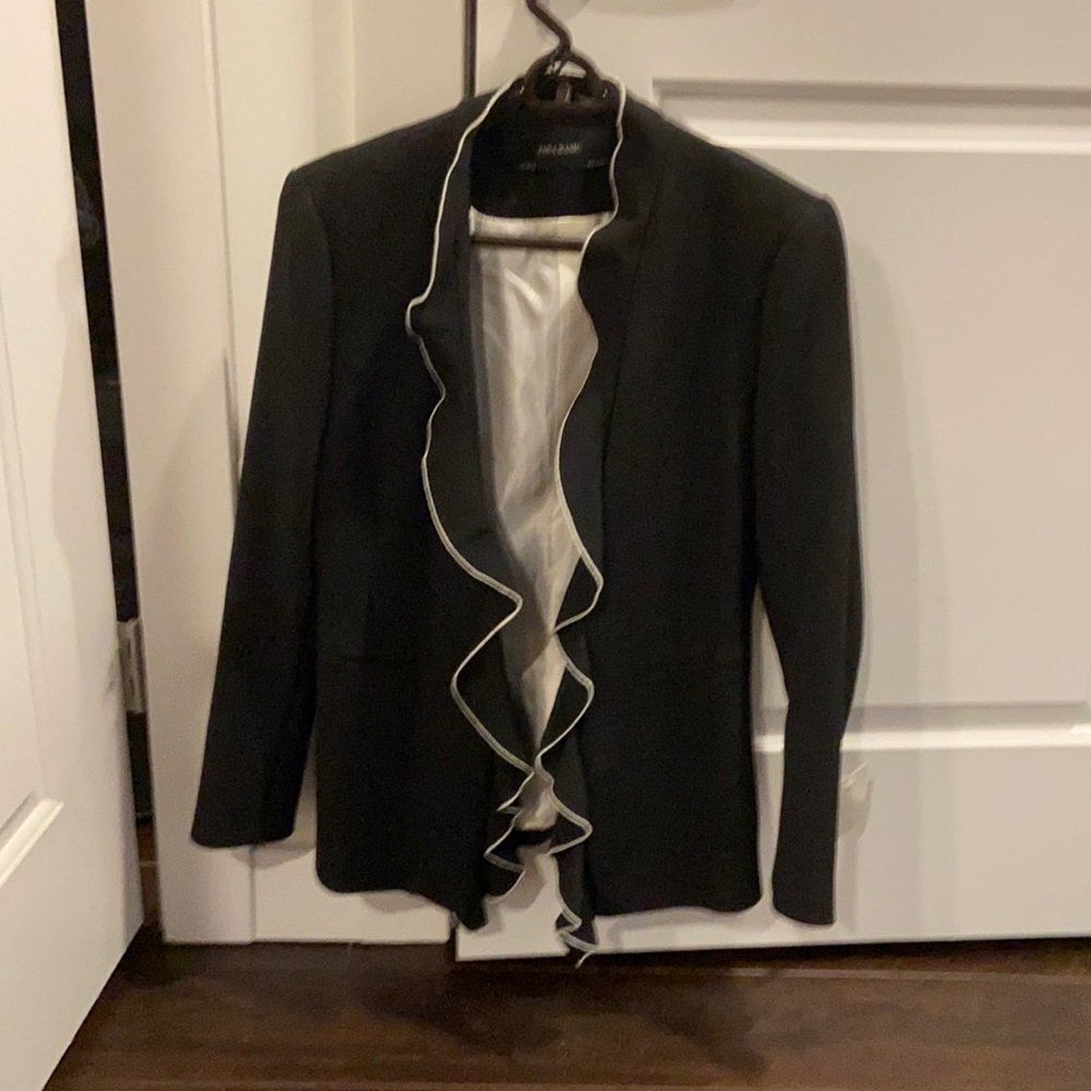 Black Zara blazer white detailing